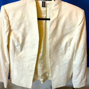 Crispy Clean White Vintage Blazer